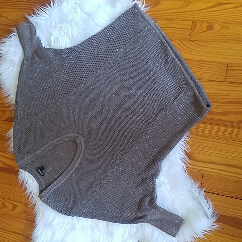 Express Brown Sparkle V Neck Winged Arm Sweater Size Medium